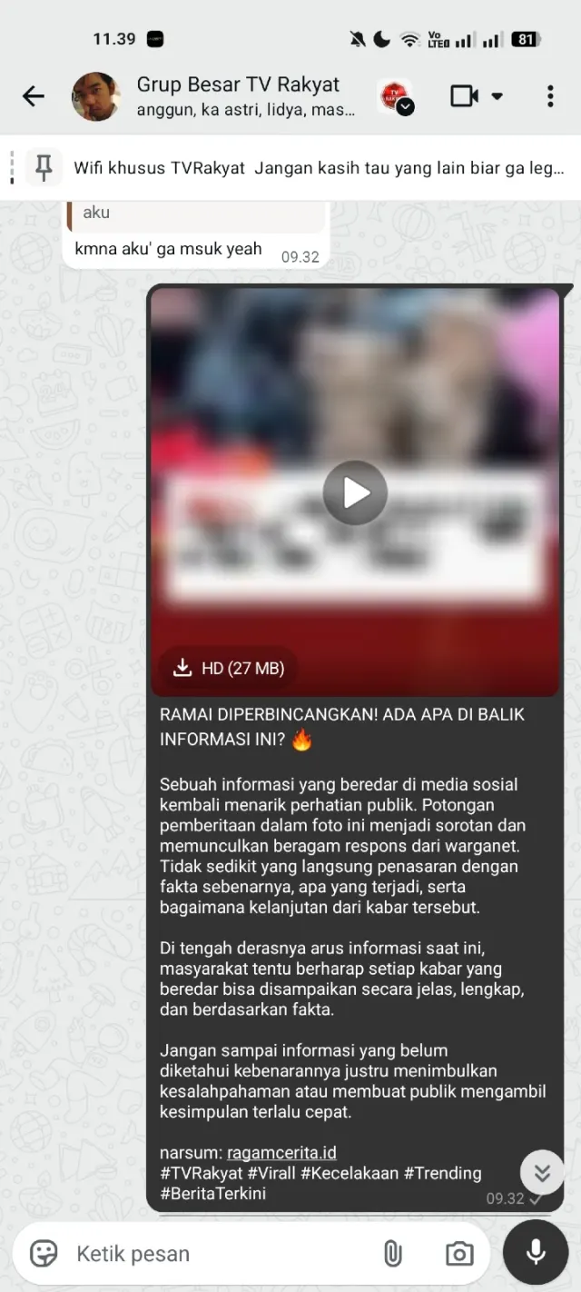 sebuah kecelakaan tunggal truk pengangkut eskrim  — News